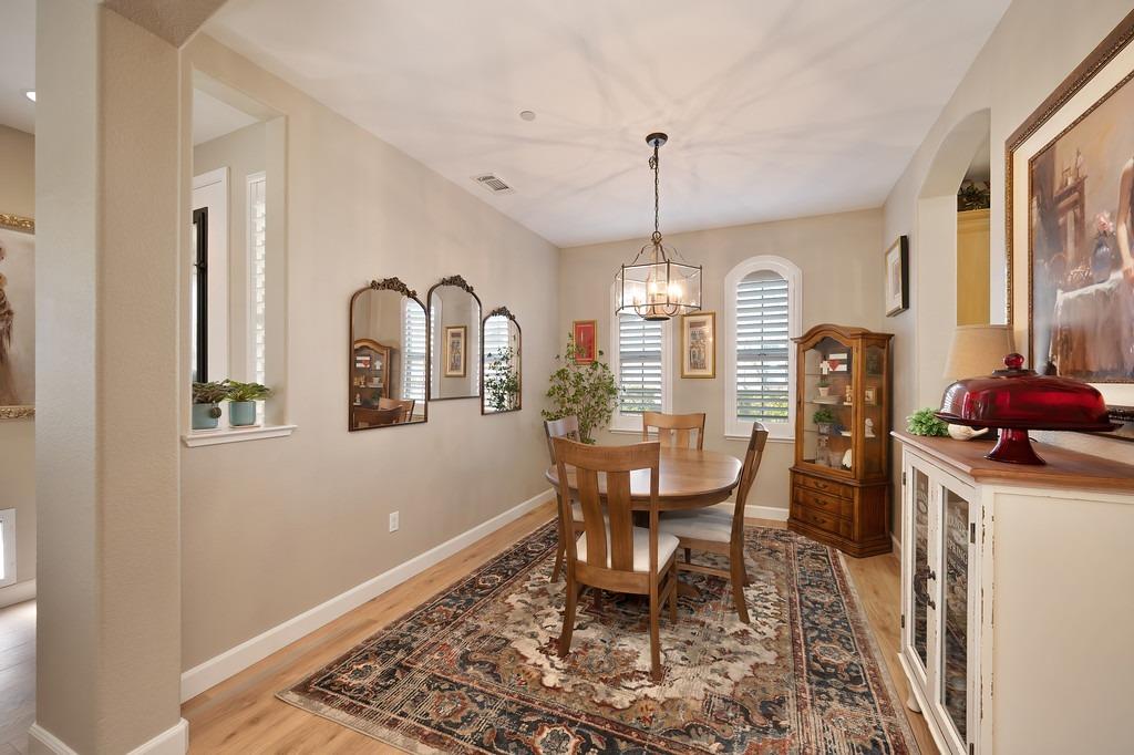 1528 Marseille Lane