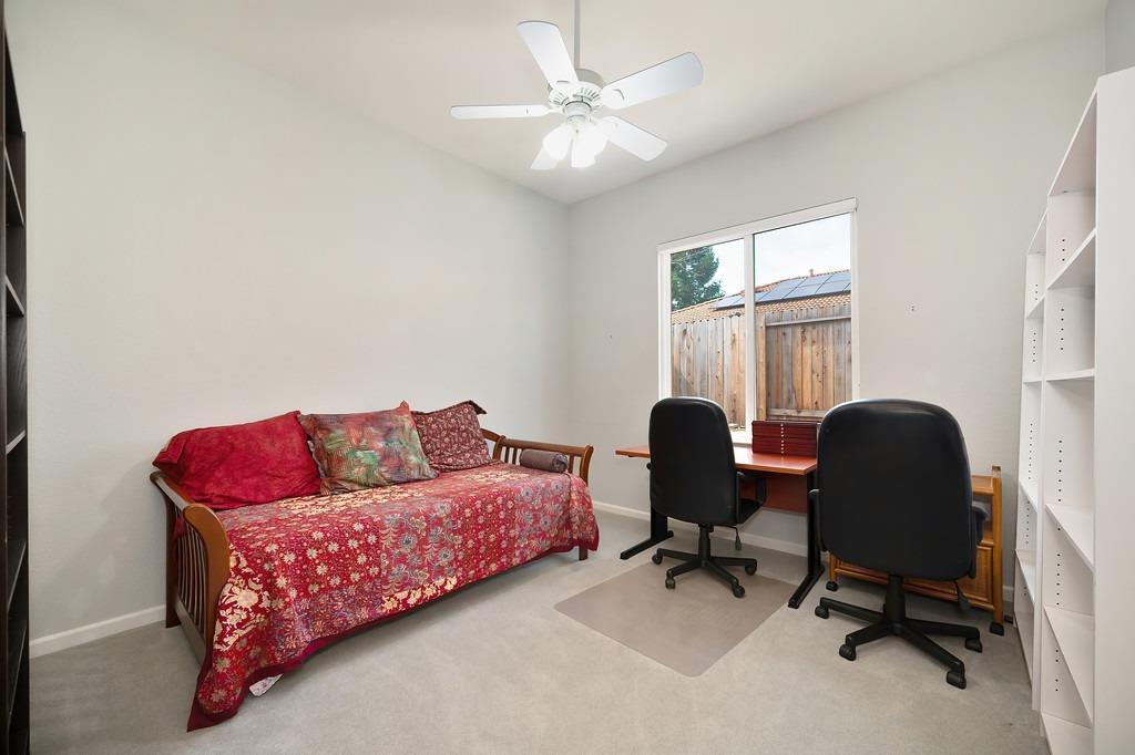 11005 Blue Wing Place