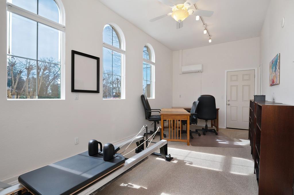 11005 Blue Wing Place