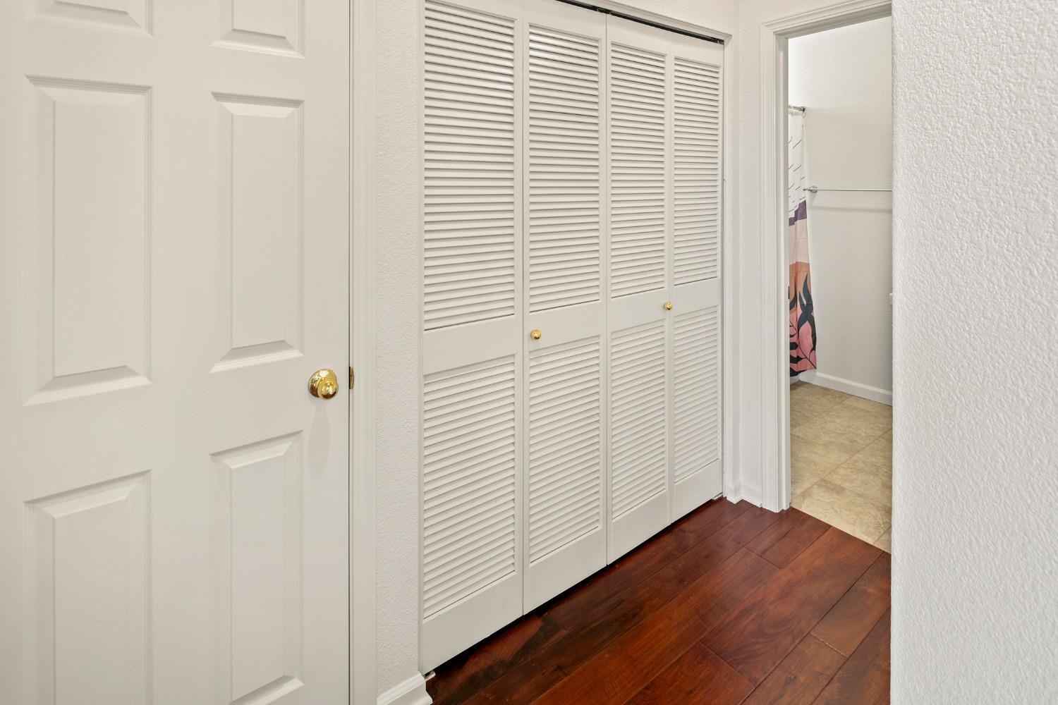 1000 Sierra View Circle 1