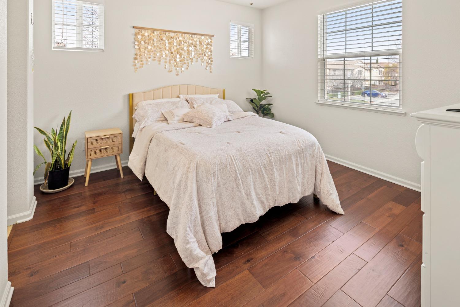 1000 Sierra View Circle 1