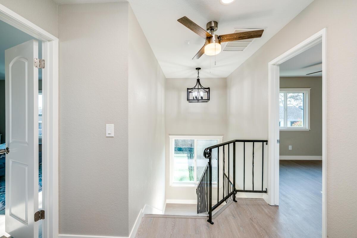 1065 Old Mill Cir