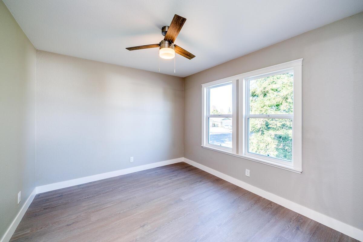 1065 Old Mill Cir