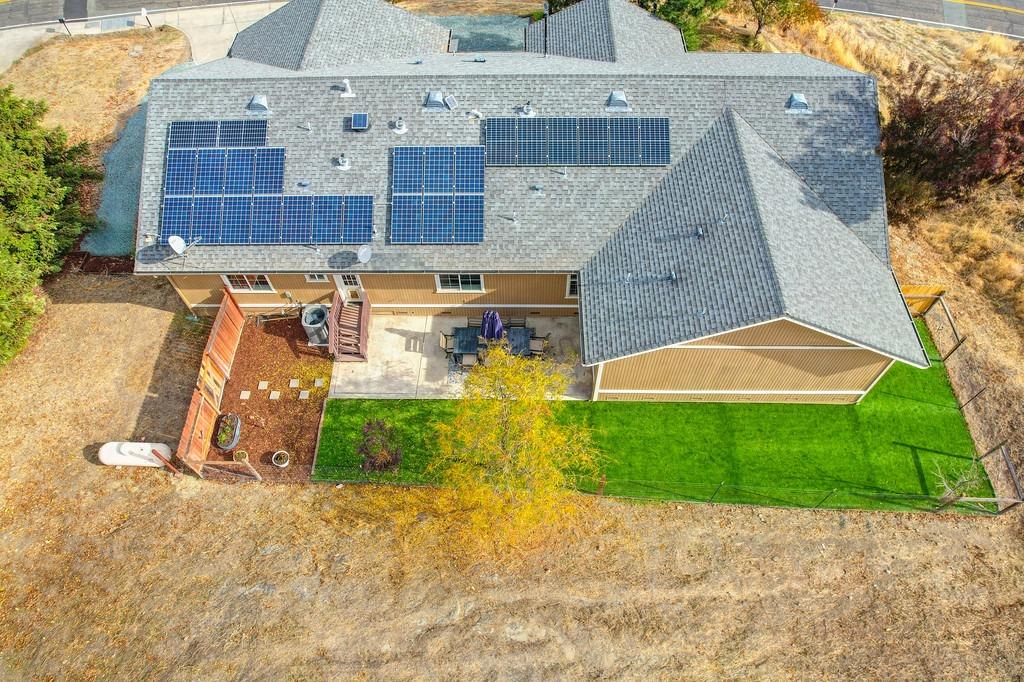 4213 Lakeview Drive