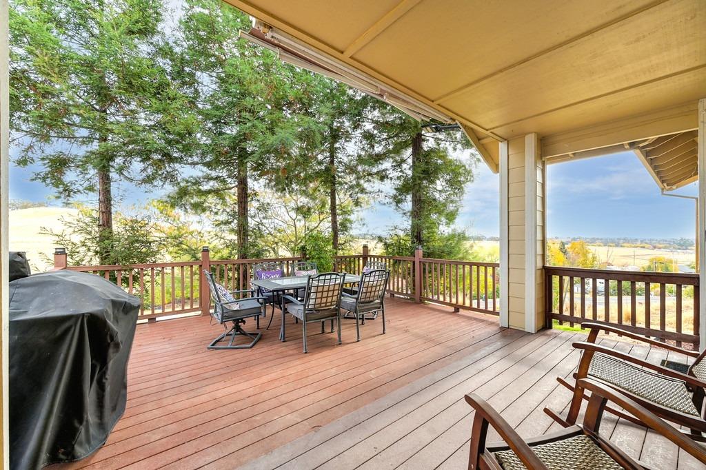 4213 Lakeview Drive