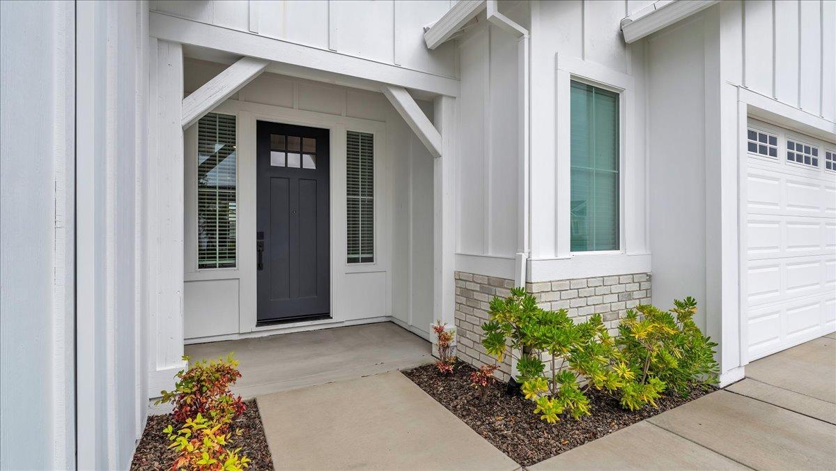 6097 Riding Path Drive