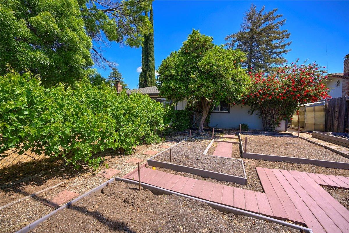 6350 Westwood Drive