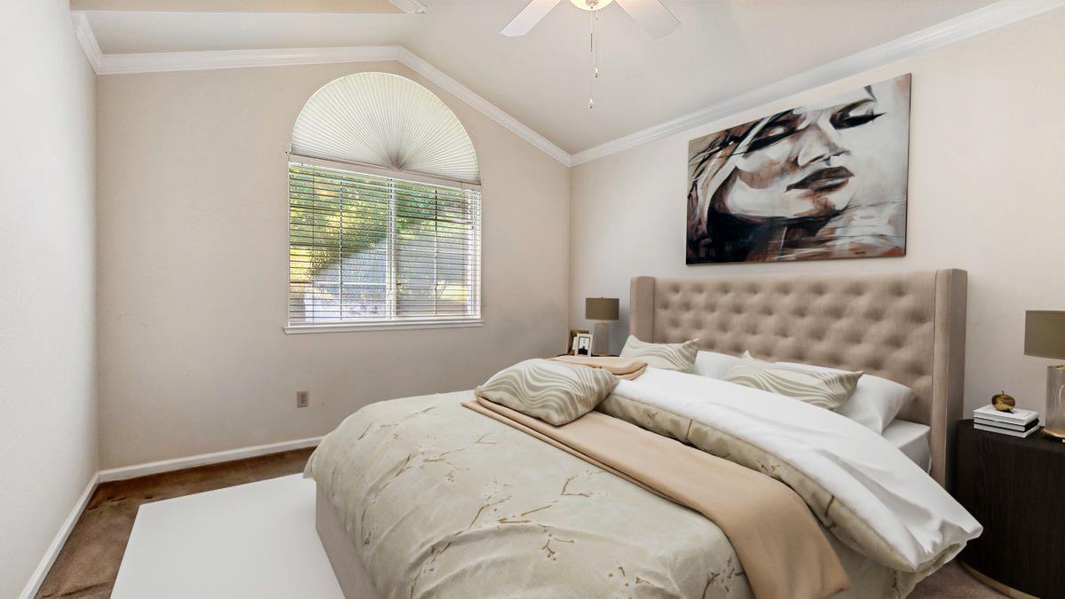 10577 Rim View Circle