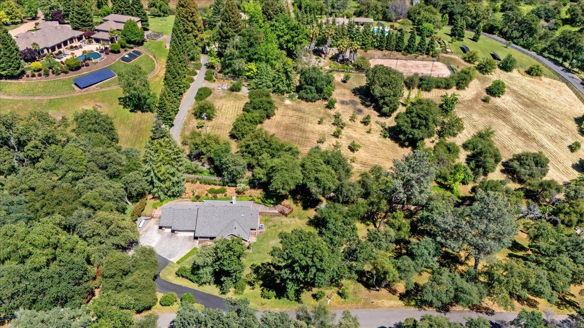 10577 Rim View Circle