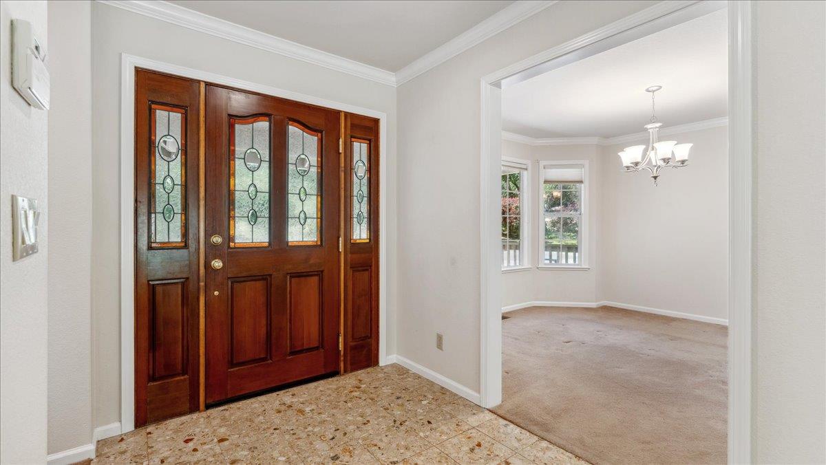 10577 Rim View Circle