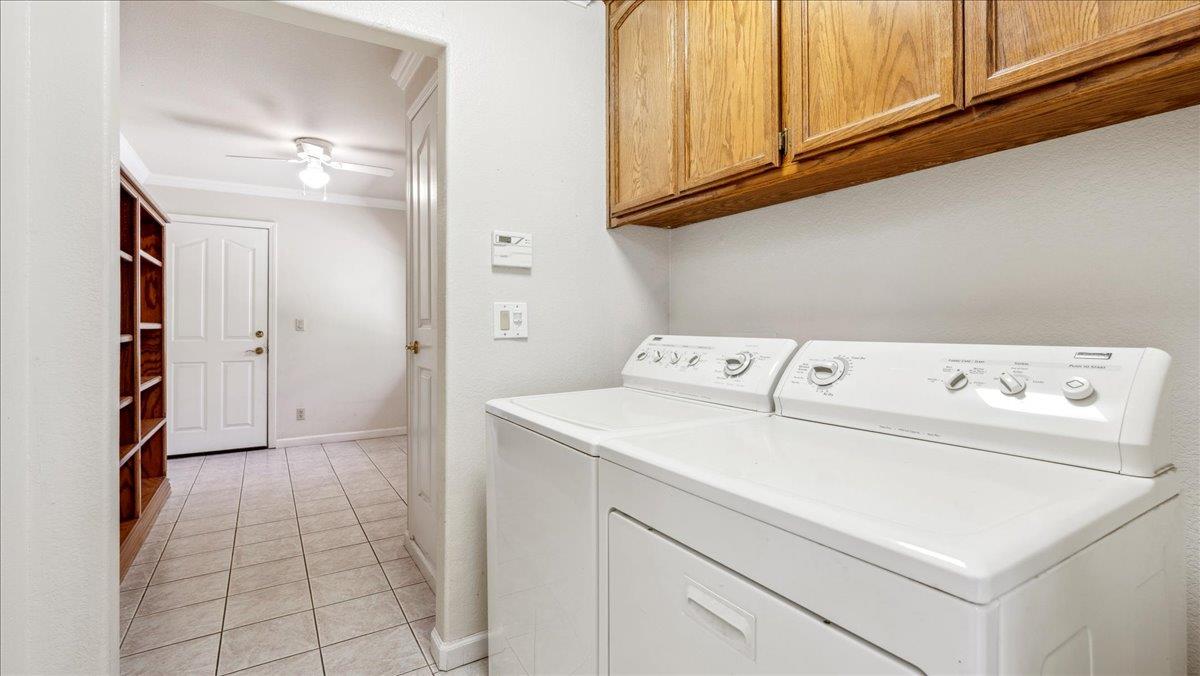 10577 Rim View Circle