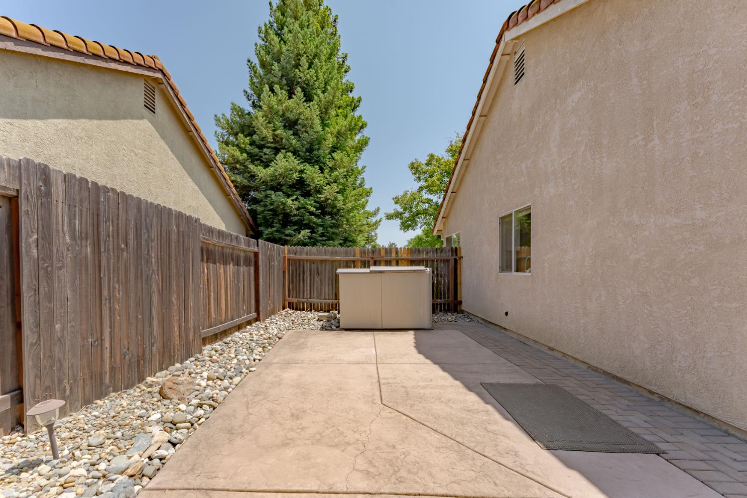 5100 Charter Court