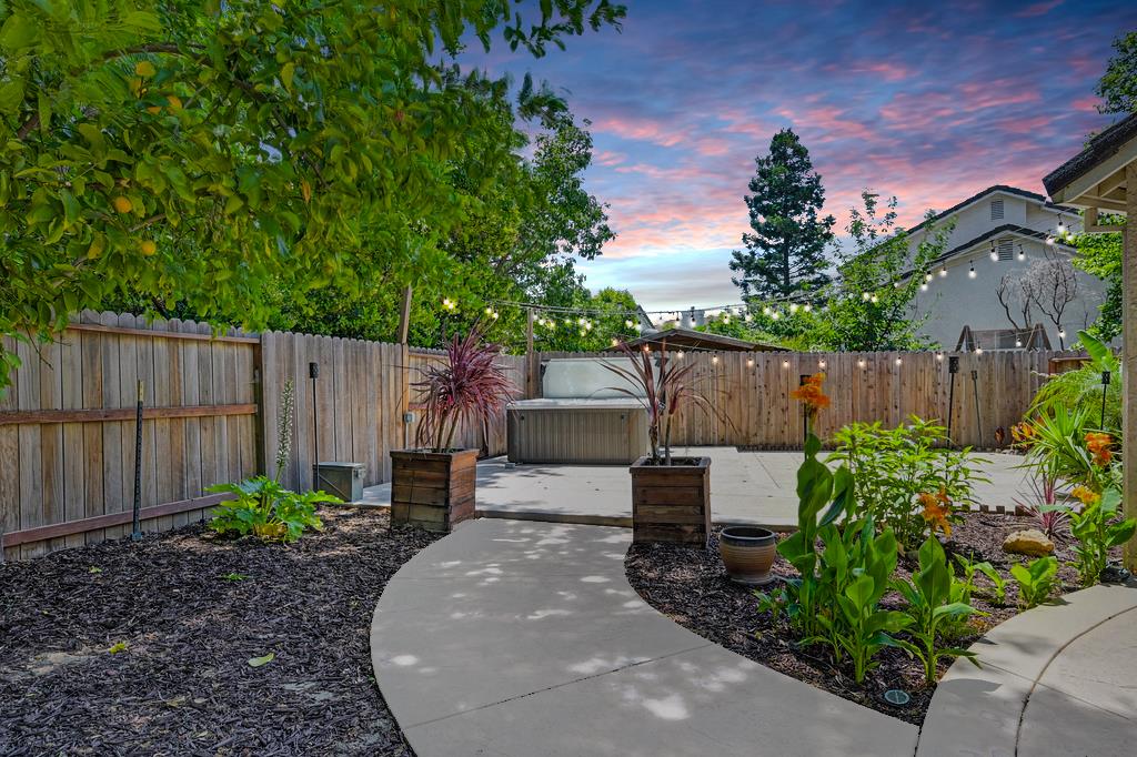 5209 Copper Ridge Way