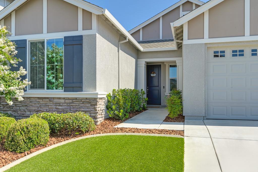 5073 Cardero Way