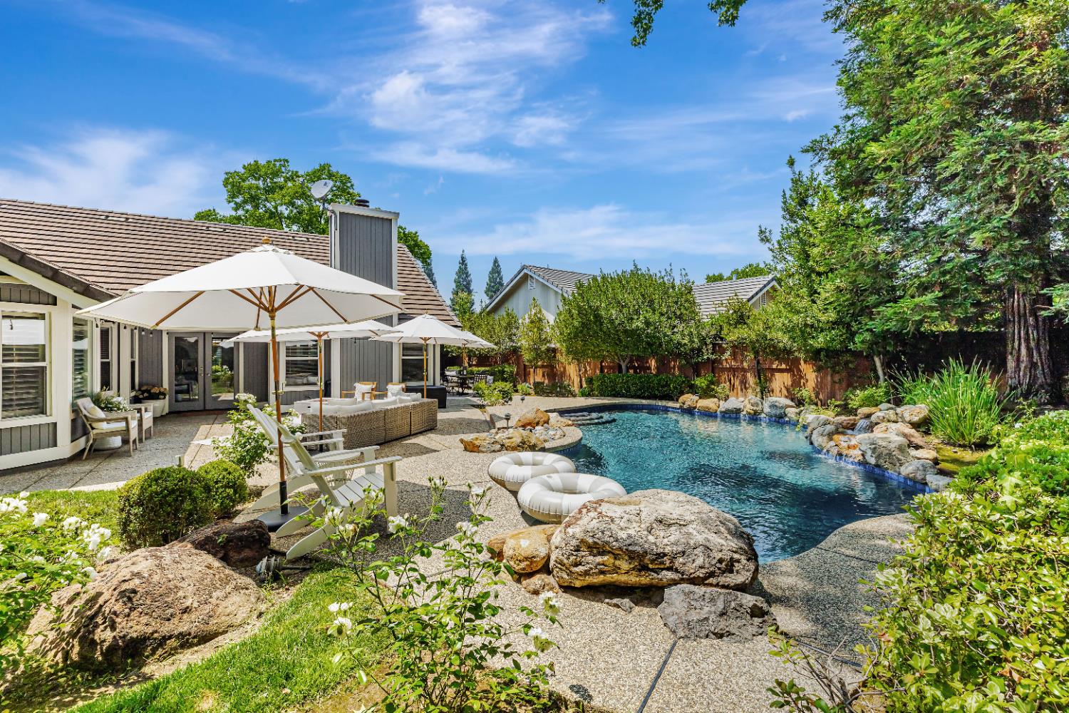 1203 Muirfield Drive