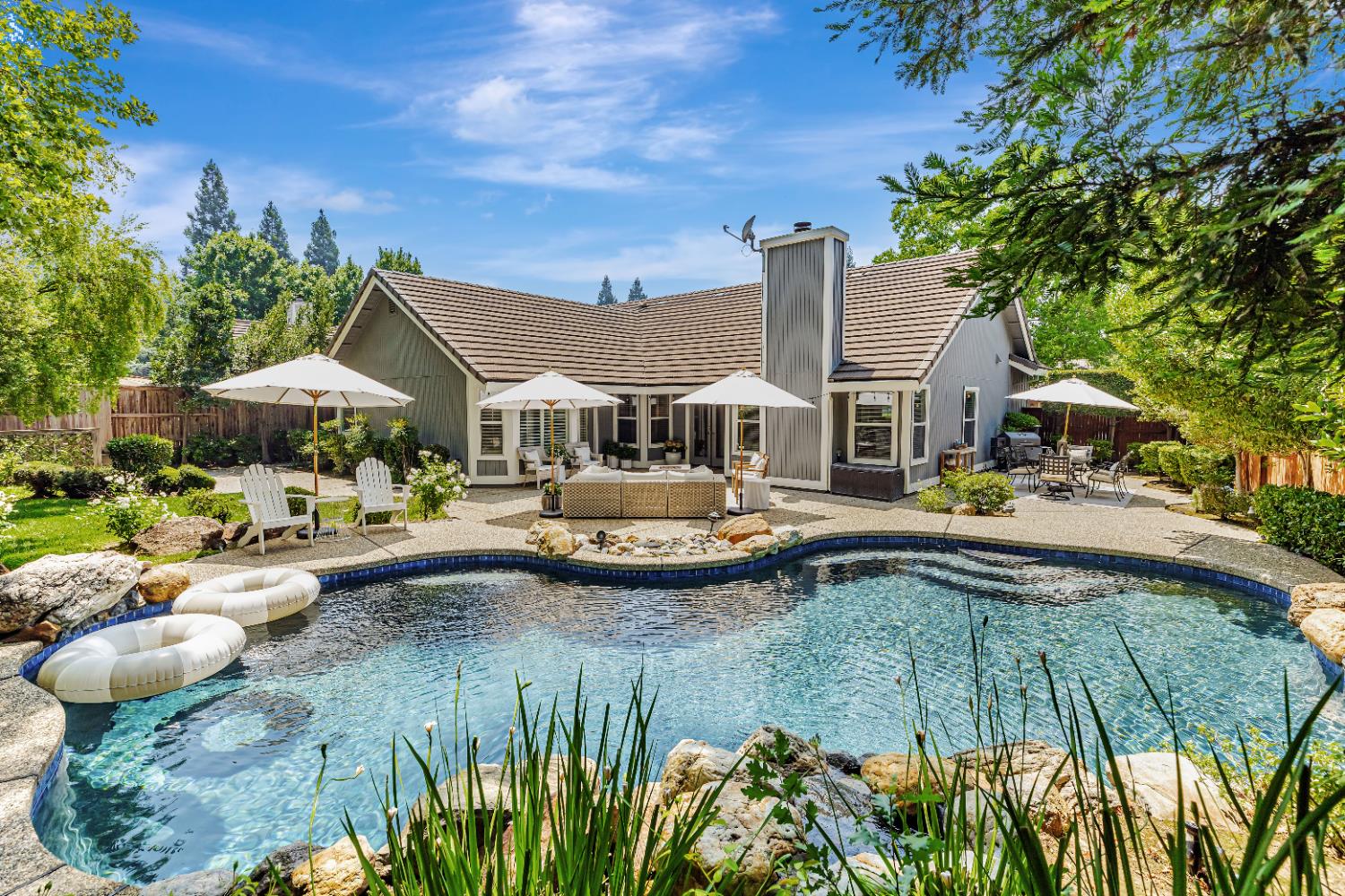 1203 Muirfield Drive