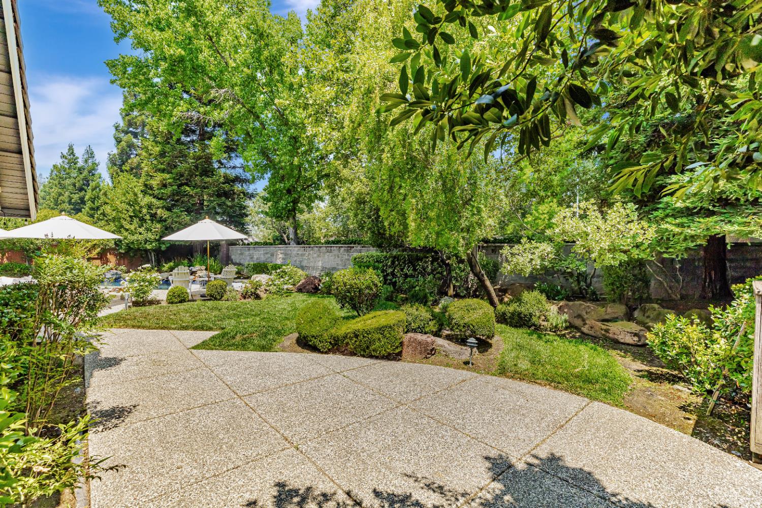 1203 Muirfield Drive