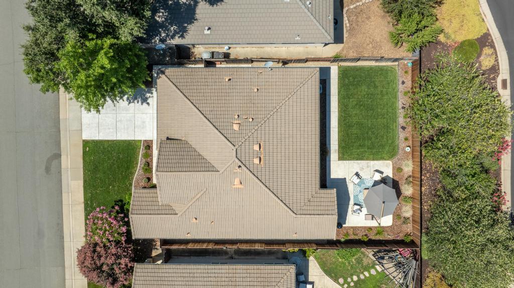 557 Darlington Way