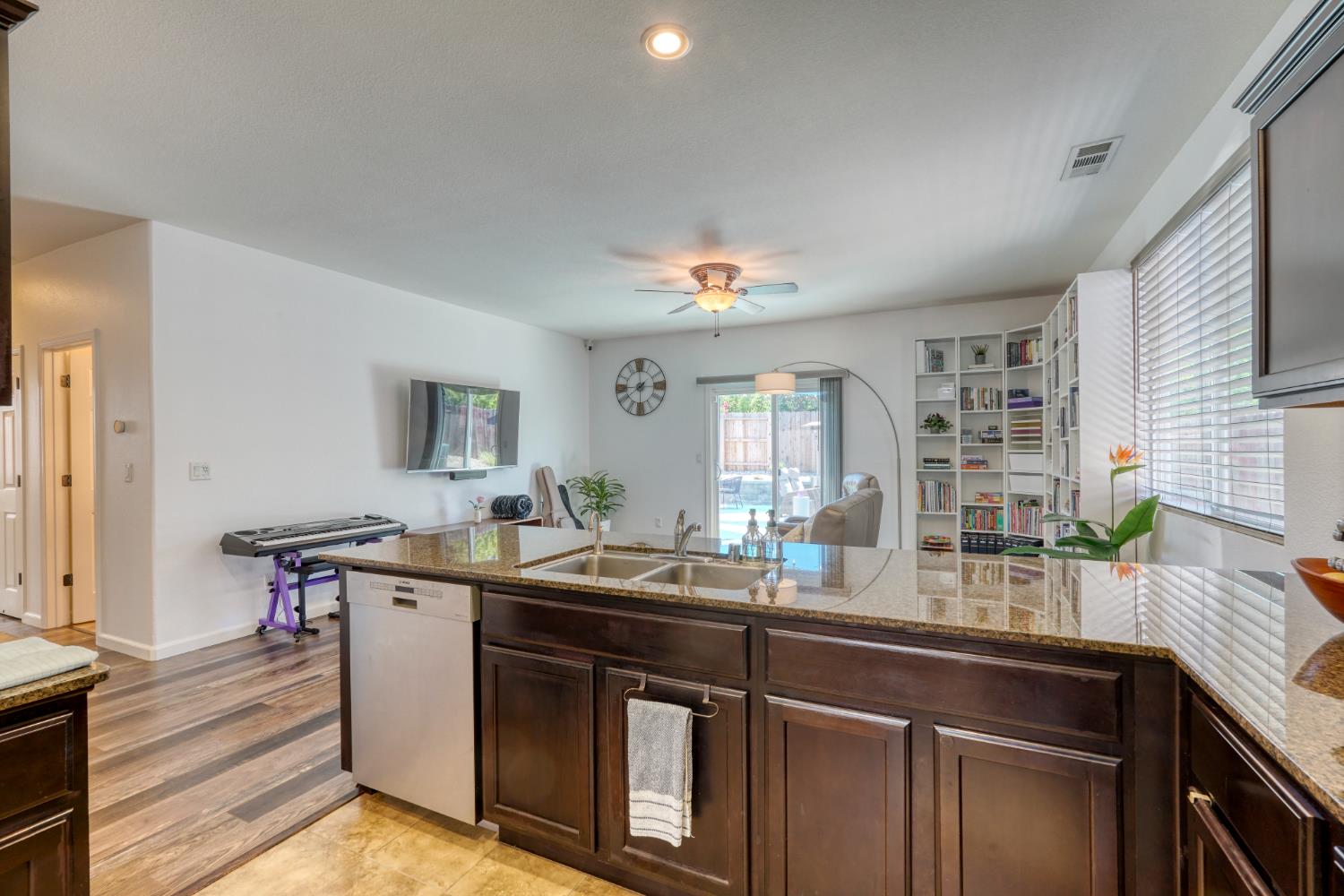 3059 Littleton Lane