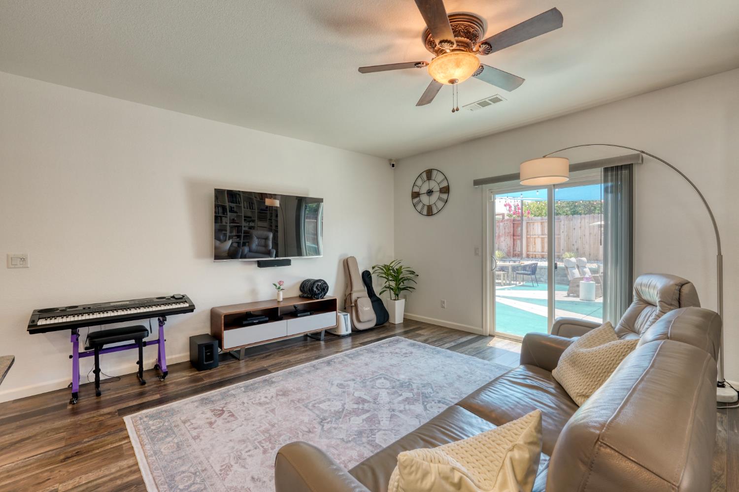 3059 Littleton Lane