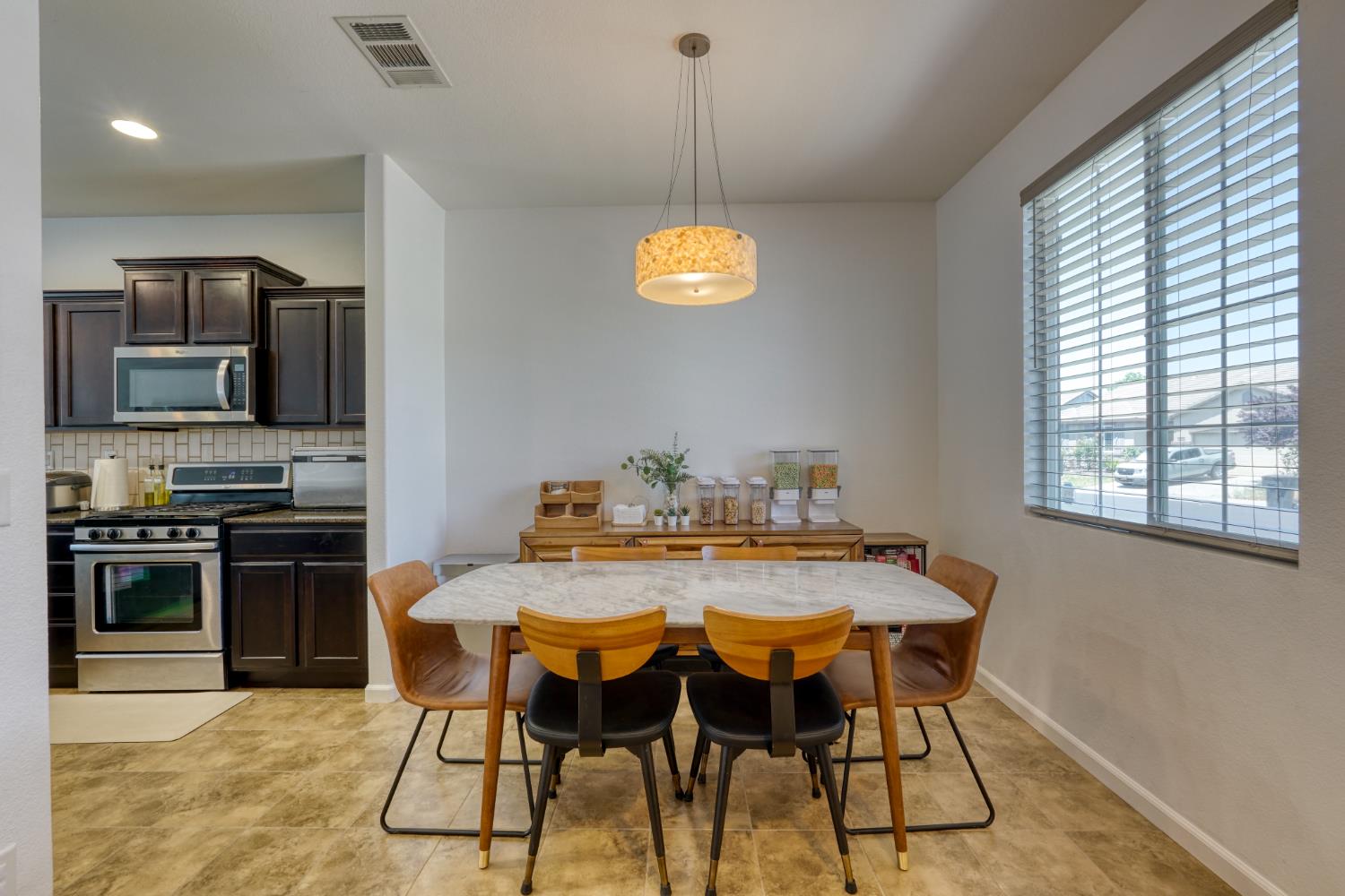 3059 Littleton Lane