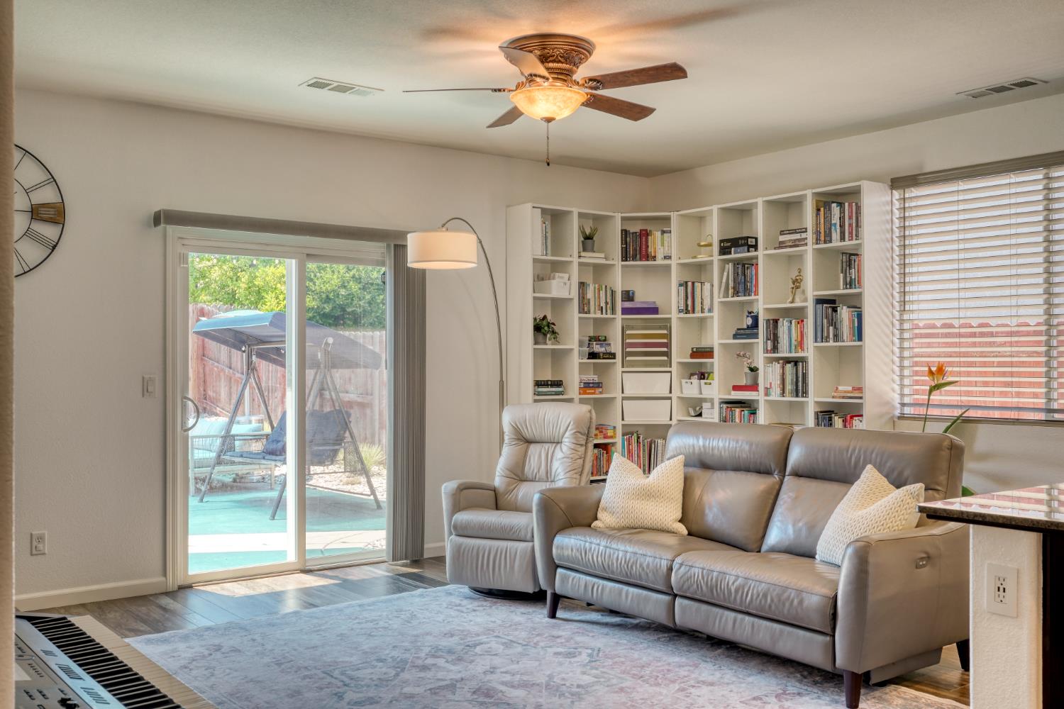 3059 Littleton Lane