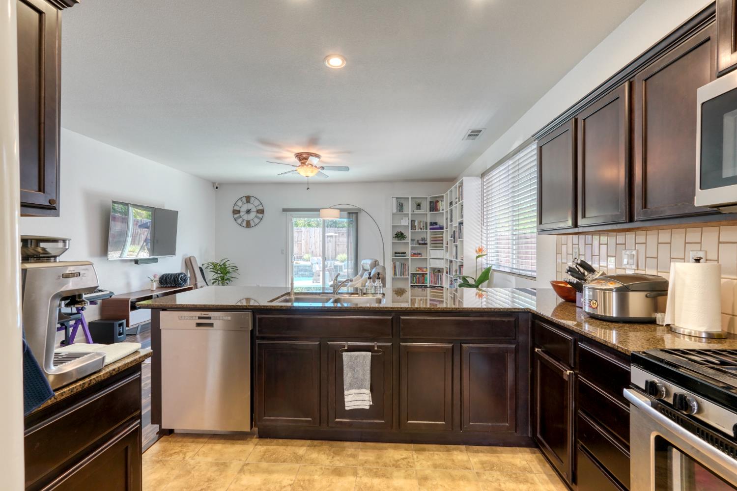 3059 Littleton Lane