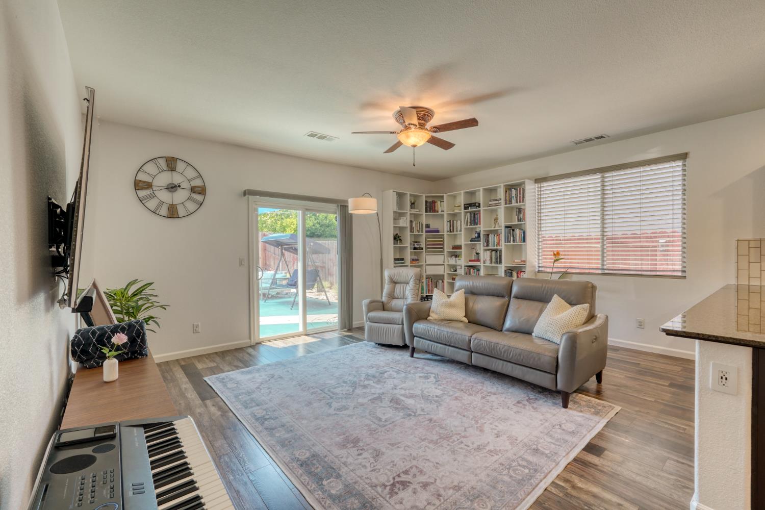 3059 Littleton Lane