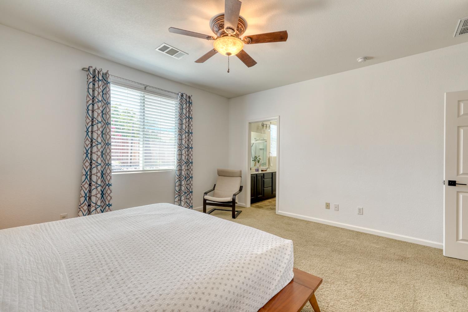 3059 Littleton Lane