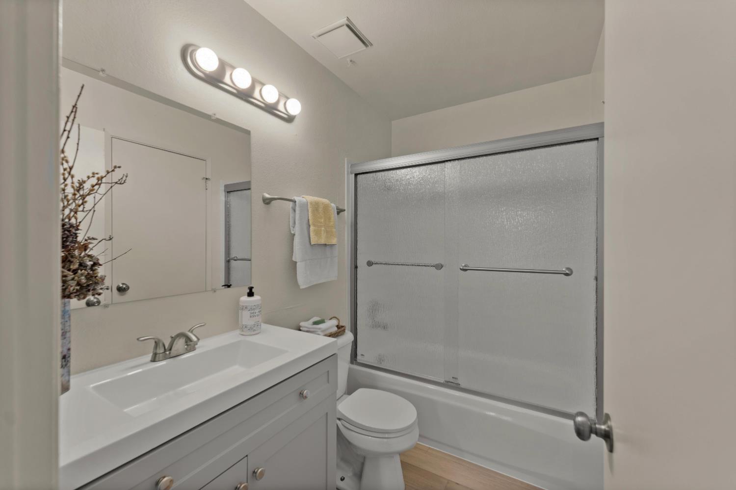 11510 Garnet Way 4