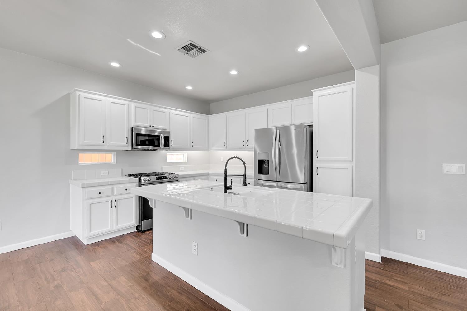 5551 Wilderness Loop