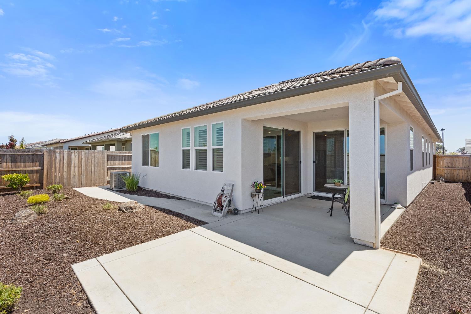 5030 Peace Lily Lane