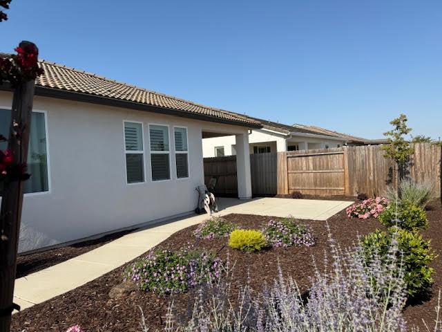 5030 Peace Lily Lane
