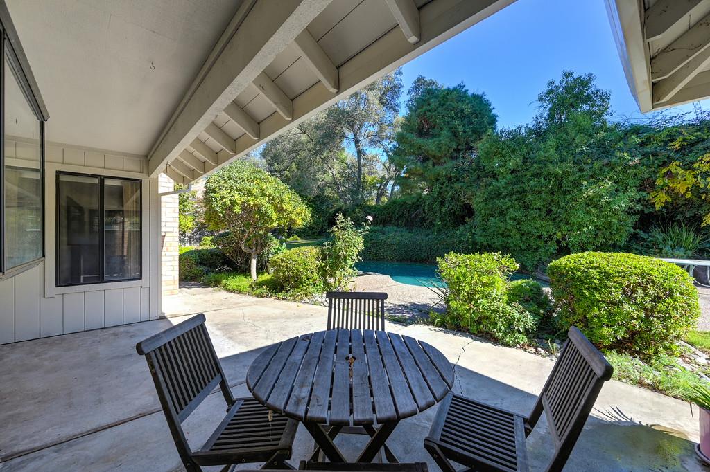 6880 Boardwalk Drive