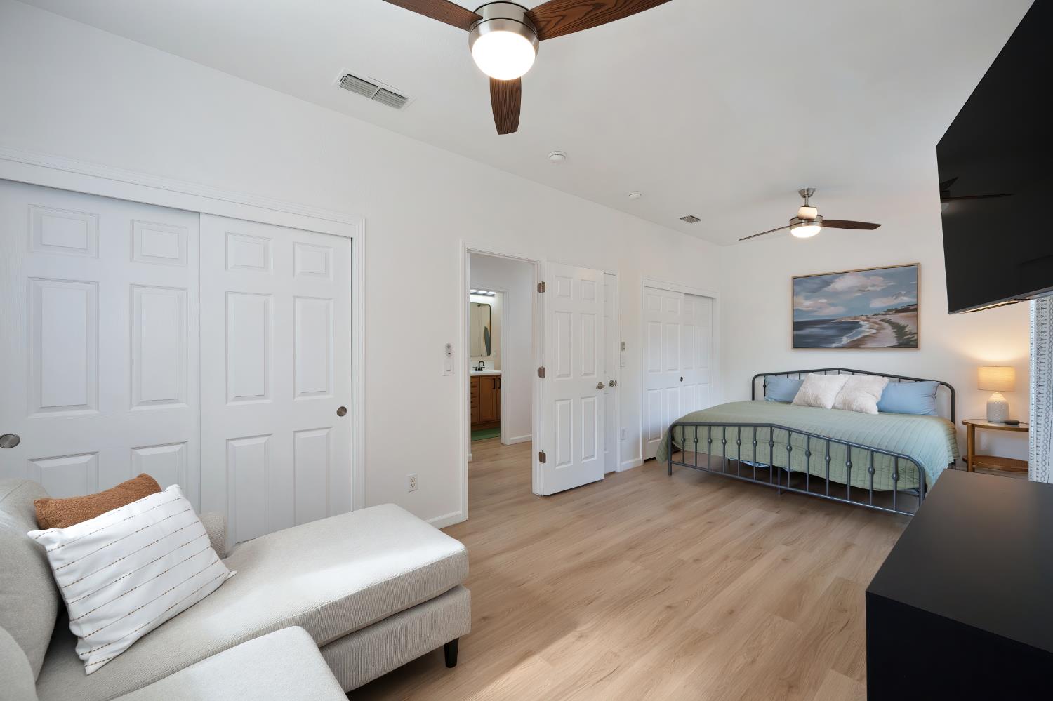 1380 Standish Circle