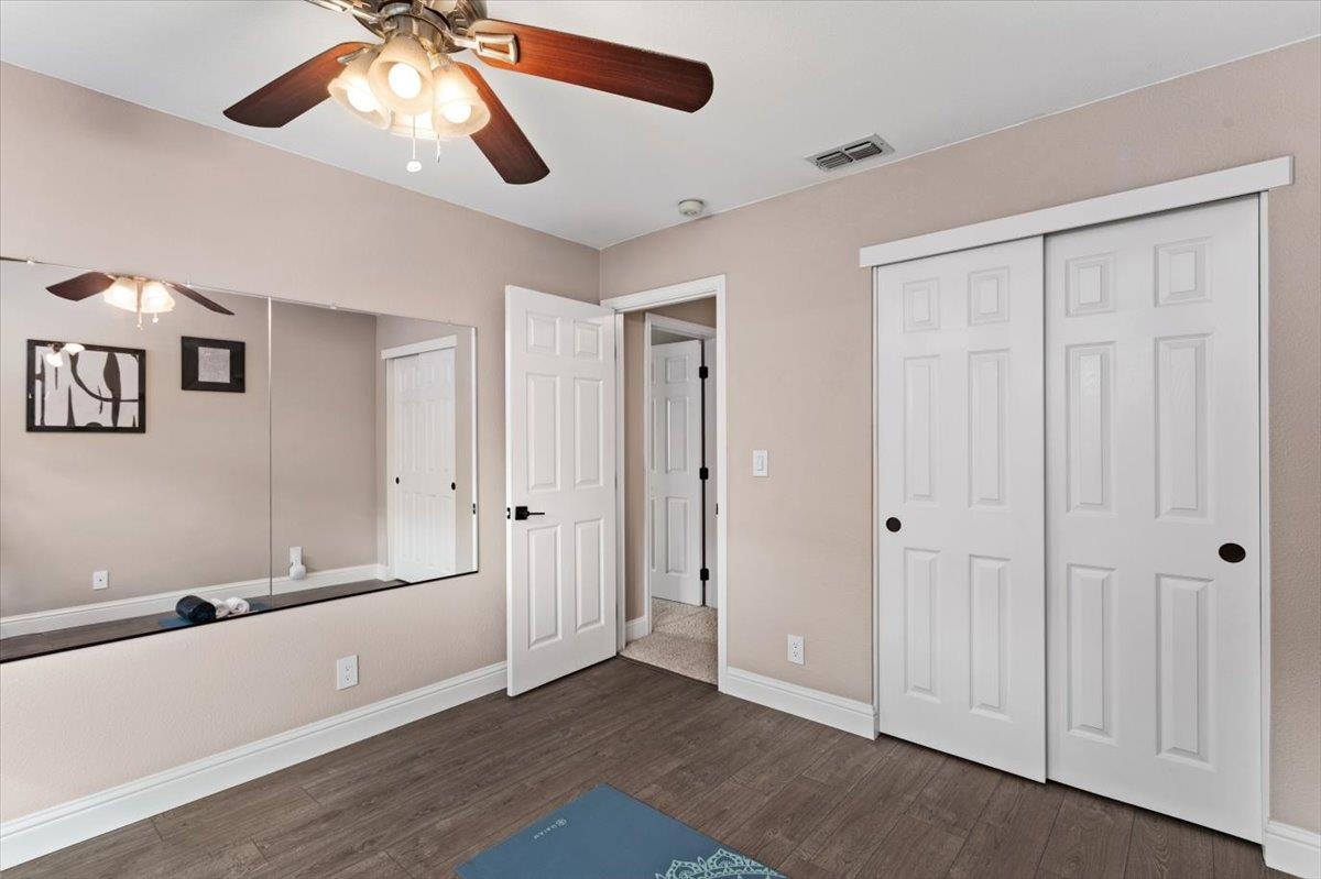 412 Shiveley Court