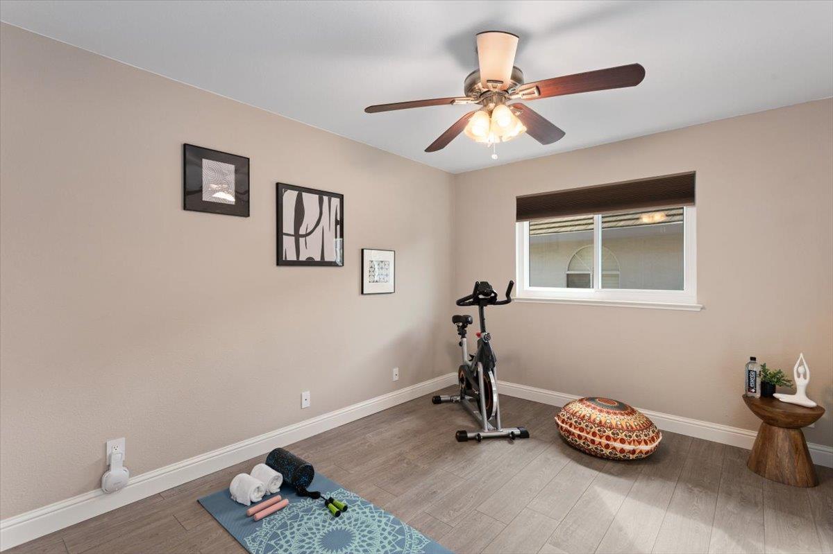 412 Shiveley Court