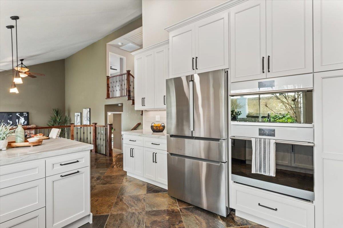412 Shiveley Court
