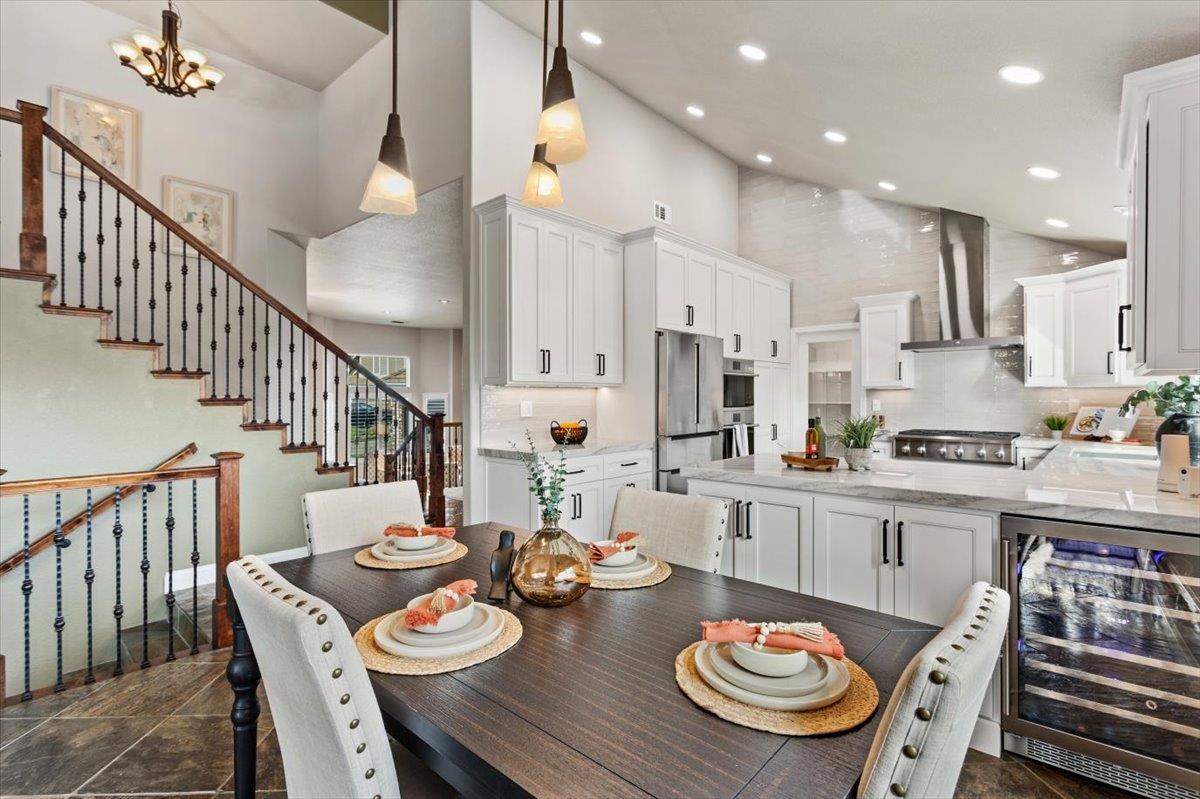 412 Shiveley Court