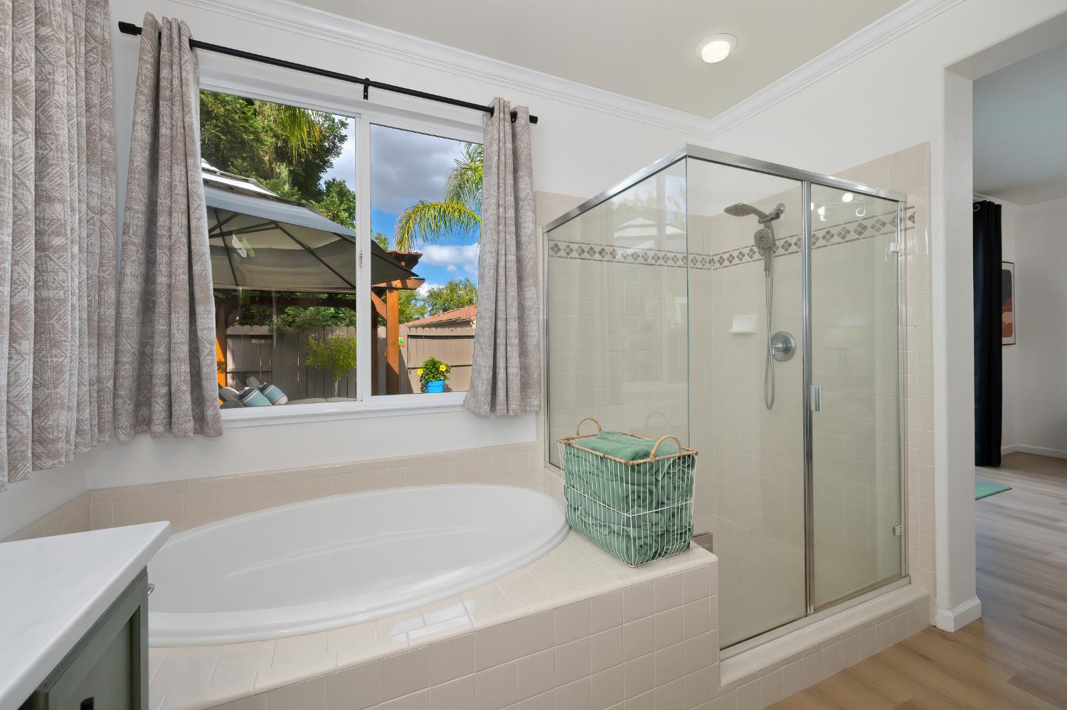 1380 Standish Circle