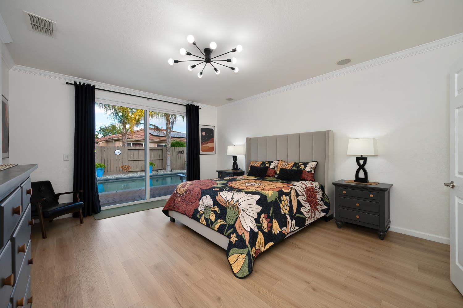 1380 Standish Circle