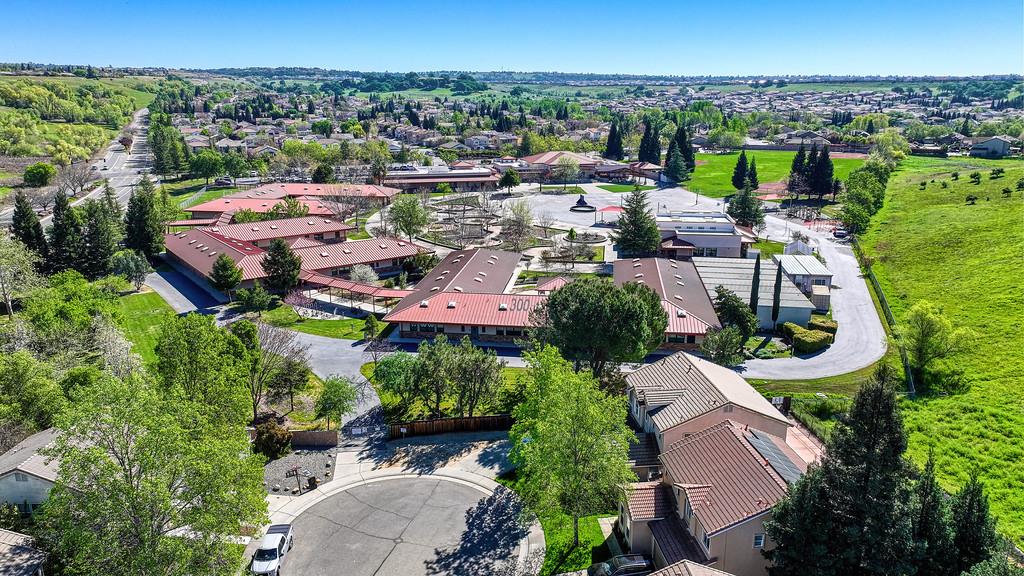 1556 Arroyo Madrone Lane