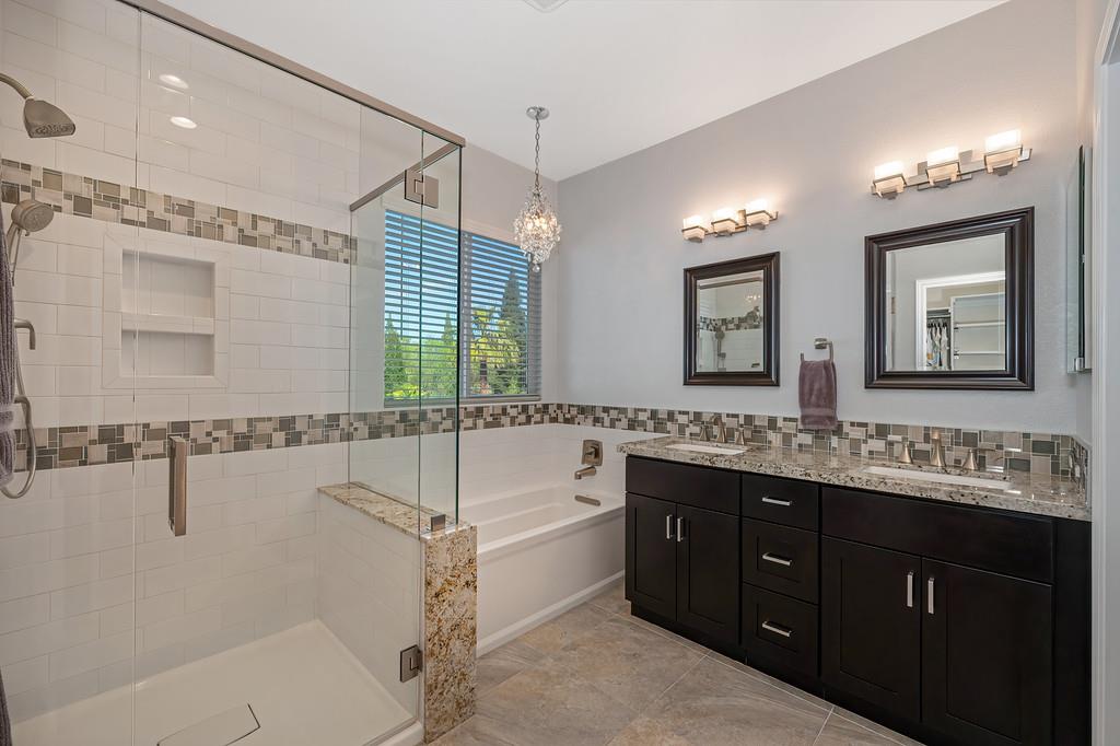 1556 Arroyo Madrone Lane