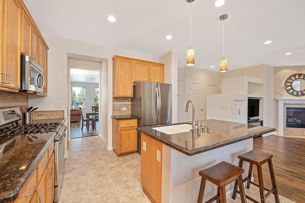 1556 Arroyo Madrone Lane