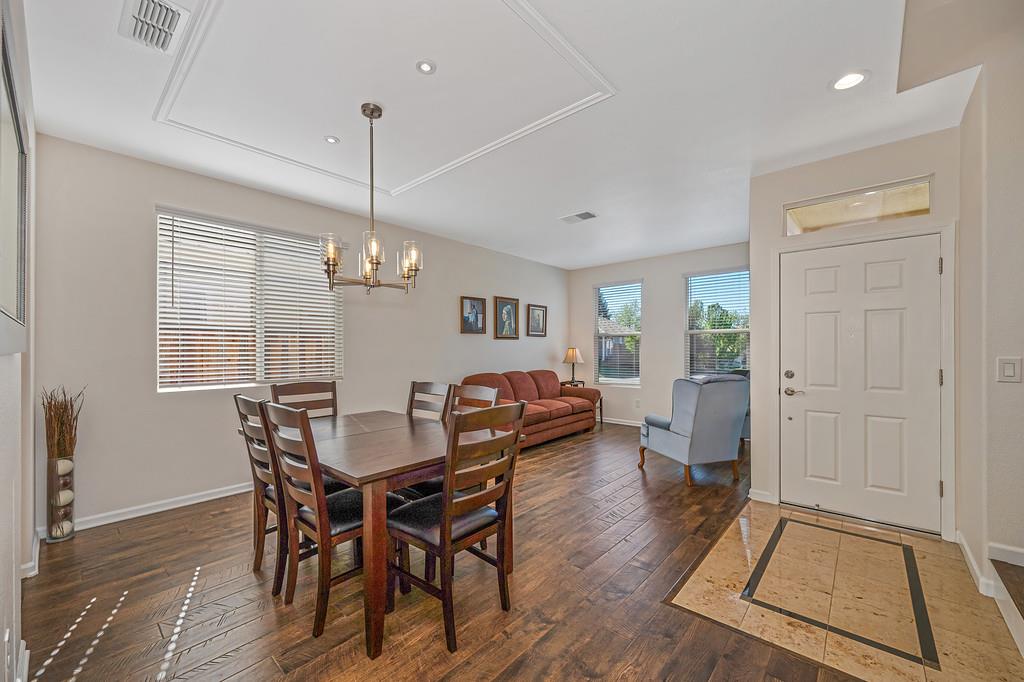 1556 Arroyo Madrone Lane