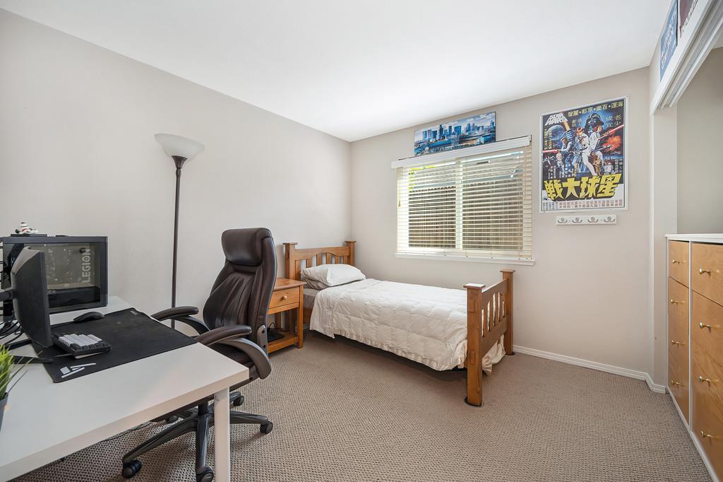 609 Willow Creek Drive