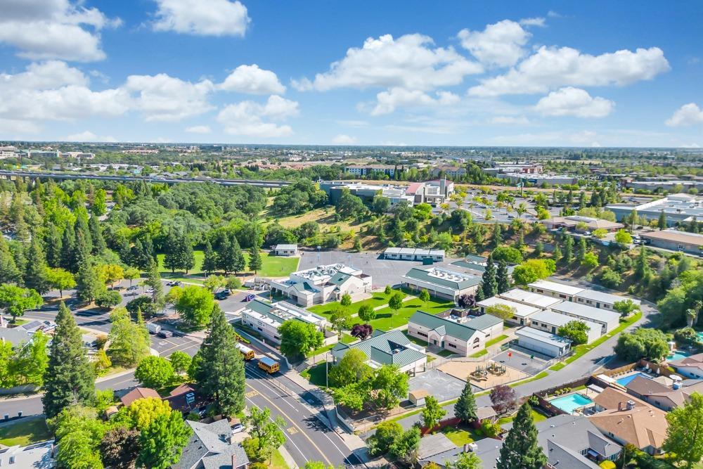 2510 Casa Del Oro Way