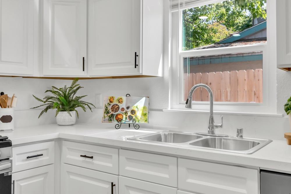 2510 Casa Del Oro Way