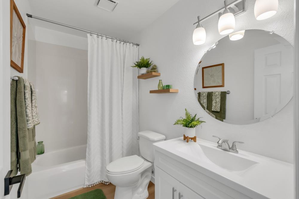 2510 Casa Del Oro Way