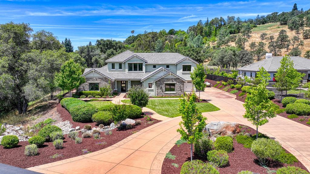 1950 Vista Cielo Drive